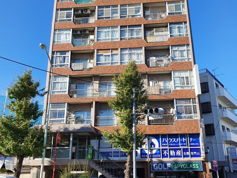 賃貸マンションの外観